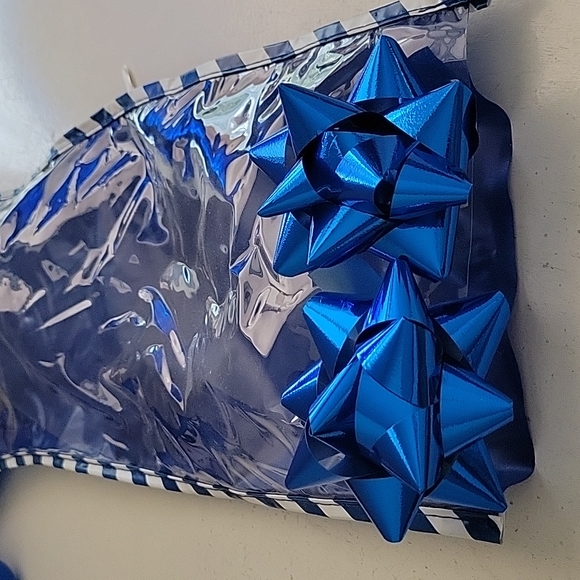 DOG'S CHRISTMAS/HOLIDAY STOCKING STUFFED WITH  SIX TOYS! 🐕 - Picture 4 of 9